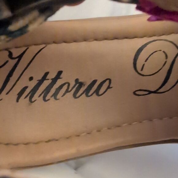 Vittorio D' Firenze Pink and Purple Cheetah Print Sandals with Fringe Women's 6 - Picture 3 of 9